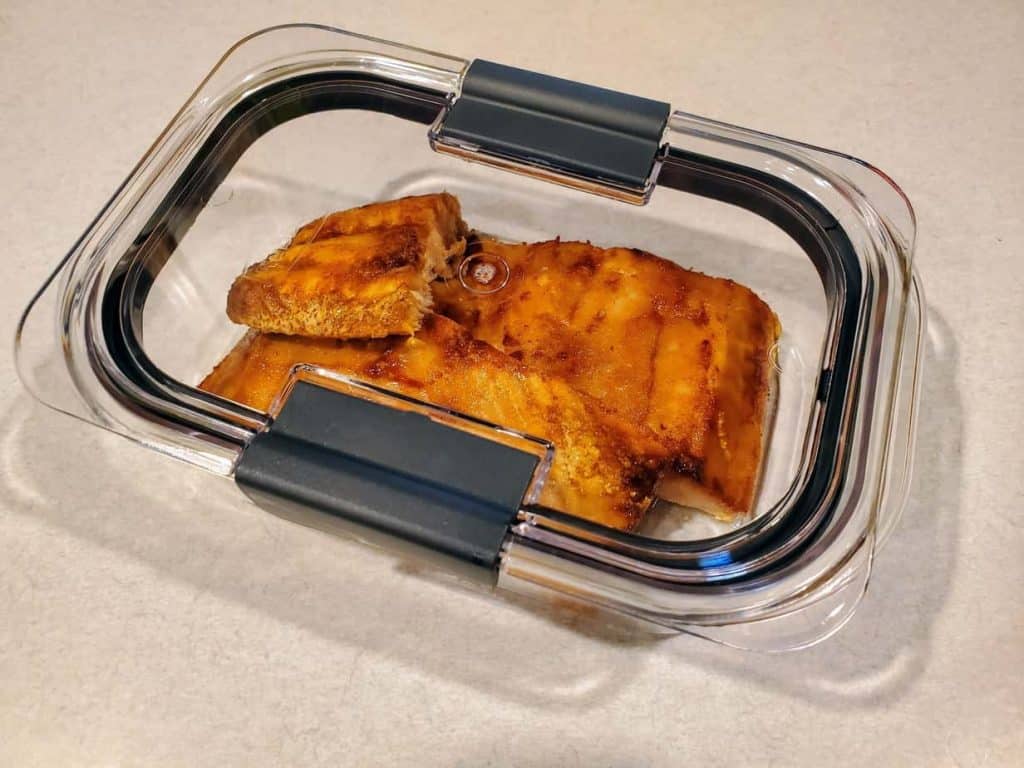 Rubbermaid Brilliance containers are great for to-go lunches and general storage