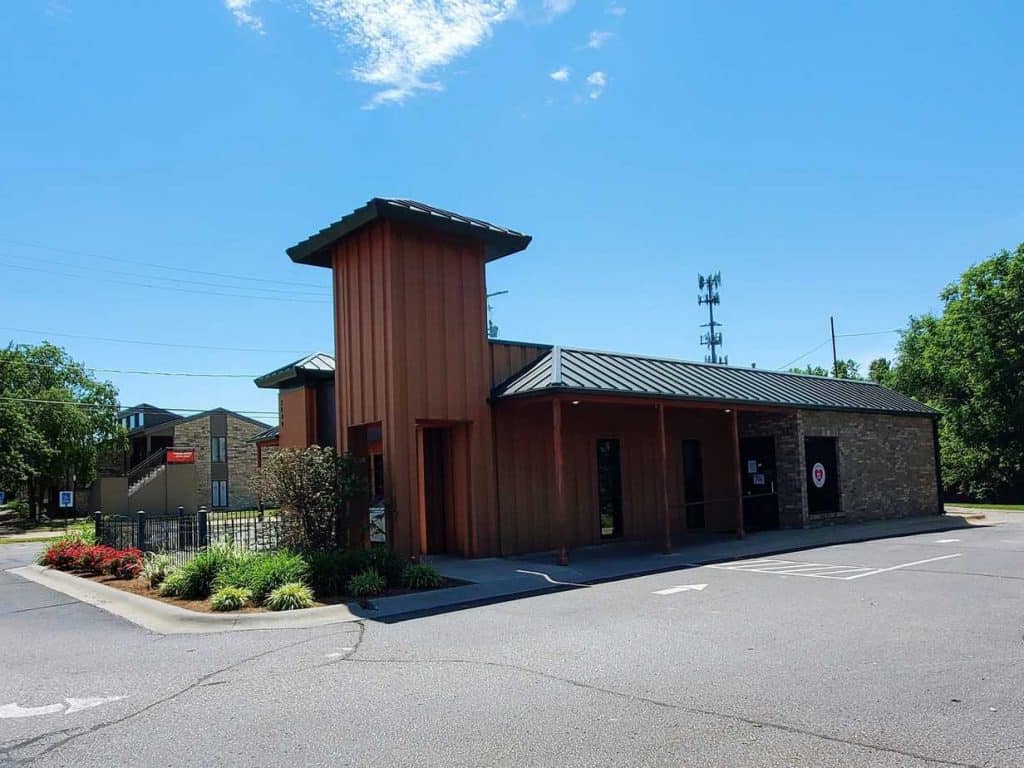 One of two Radina's with a drive-thru, this location is very convenient on the the West side of town.