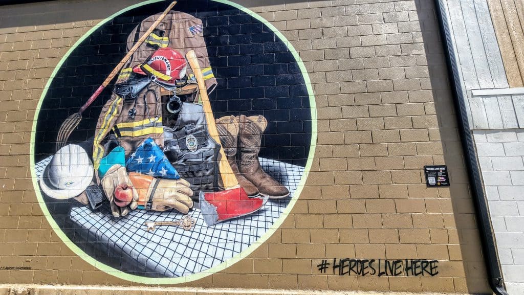 Heroes Live Here mural in Clay Center, KS